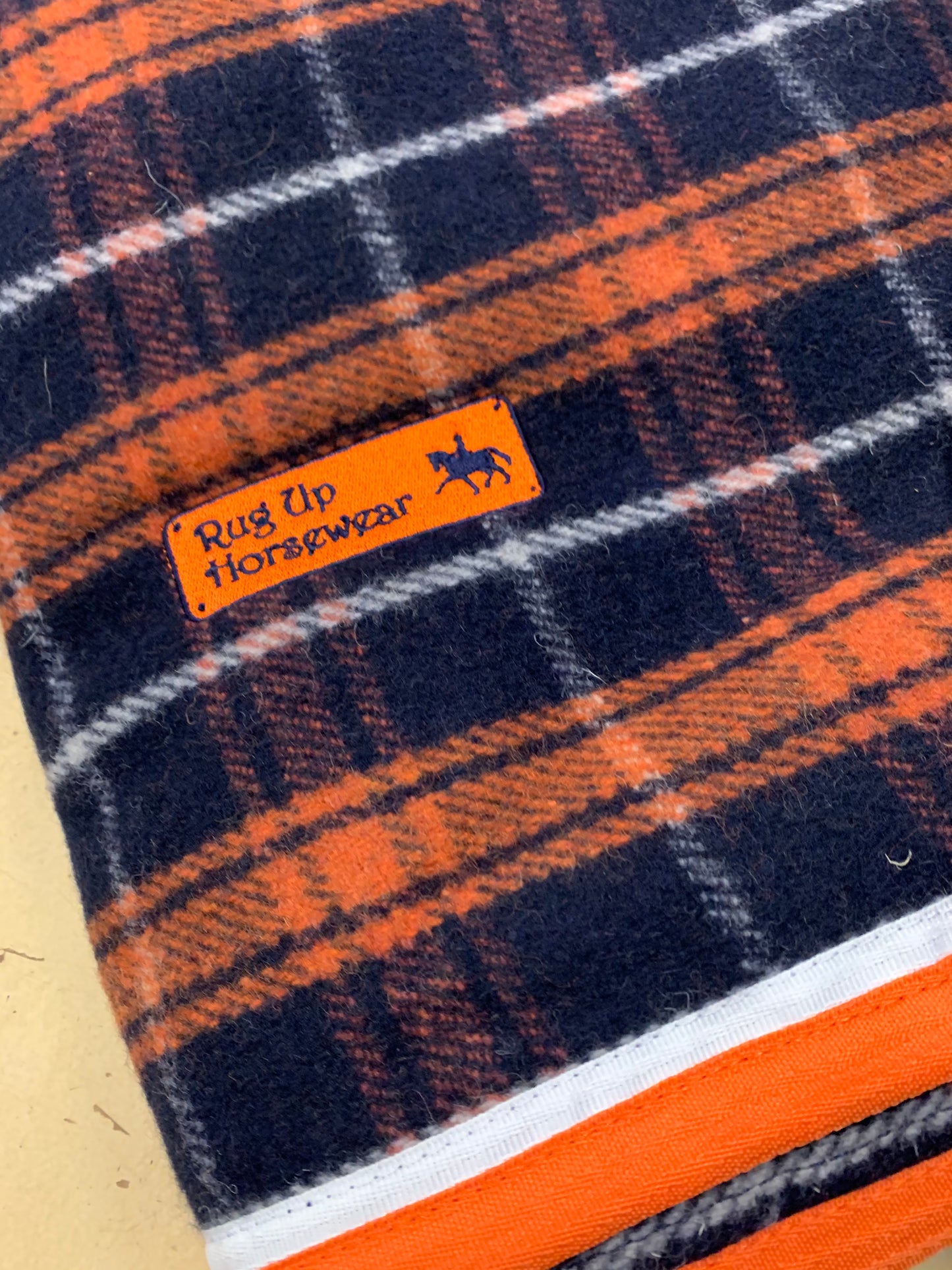 MIA WOOL RUG