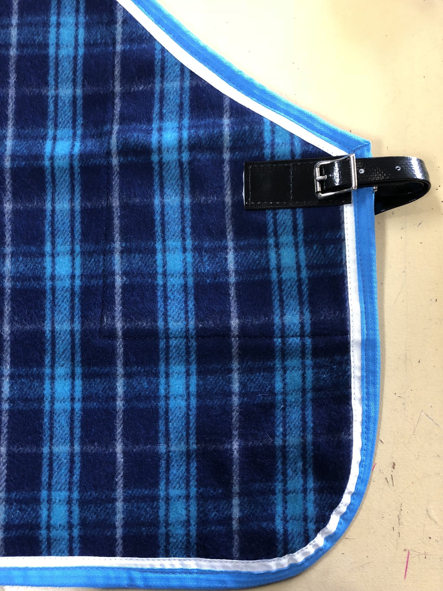 MIA WOOL RUG